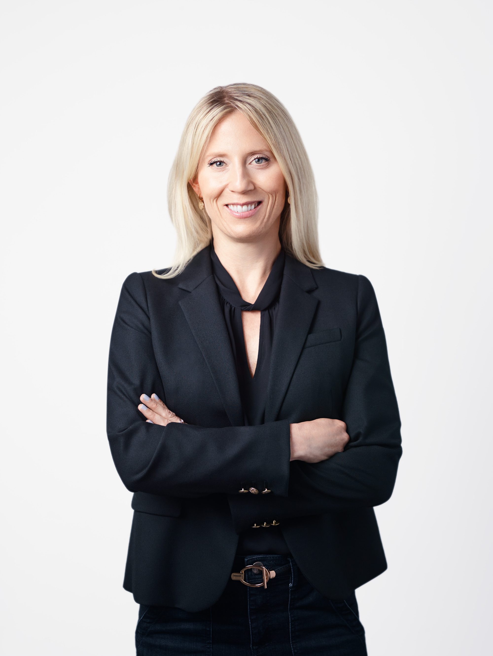 Professional Headshot by S72 Business Prrtraits
