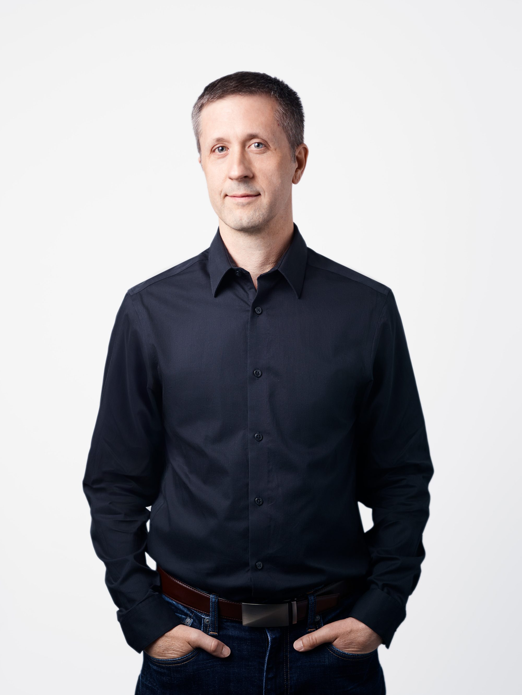 Professional Headshot by S72 Business Prrtraits